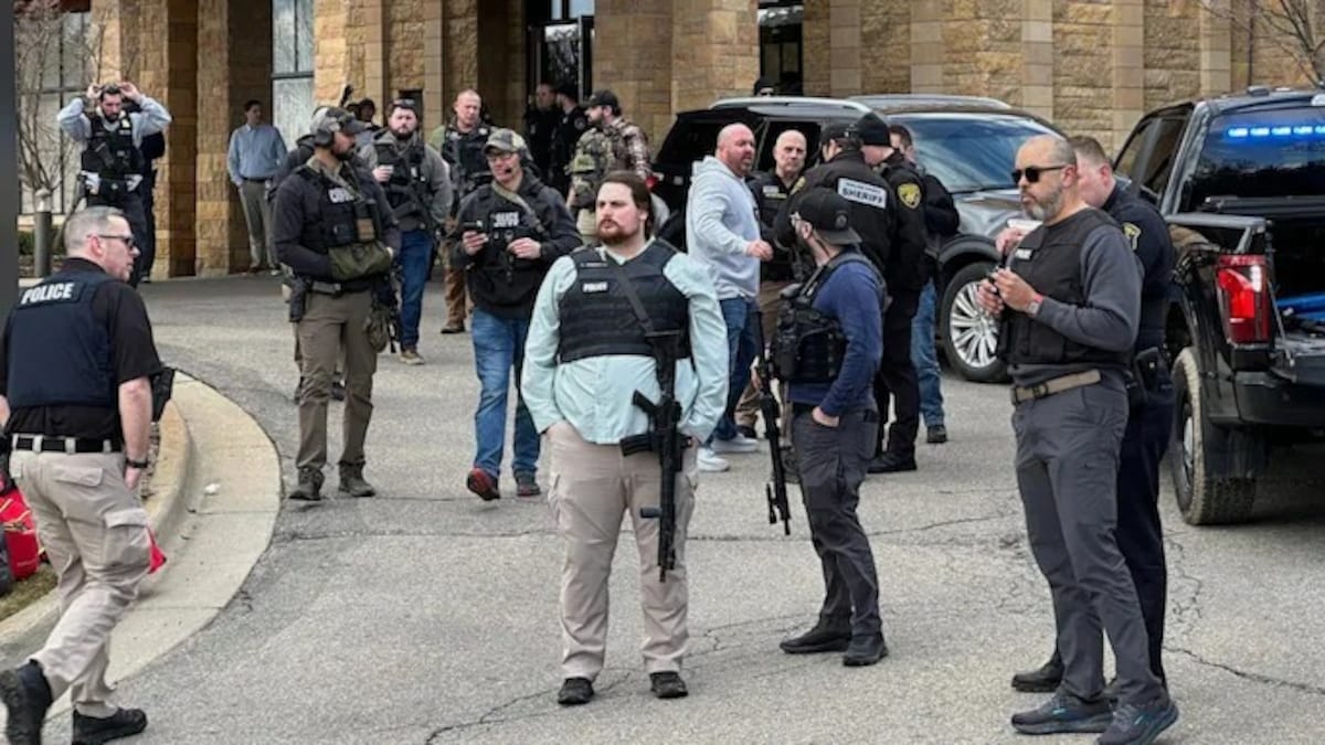 अमेरिका के मिशिगन में टेंपल इजराइल पर हमला, गोलीबारी में संदिग्ध की मौत